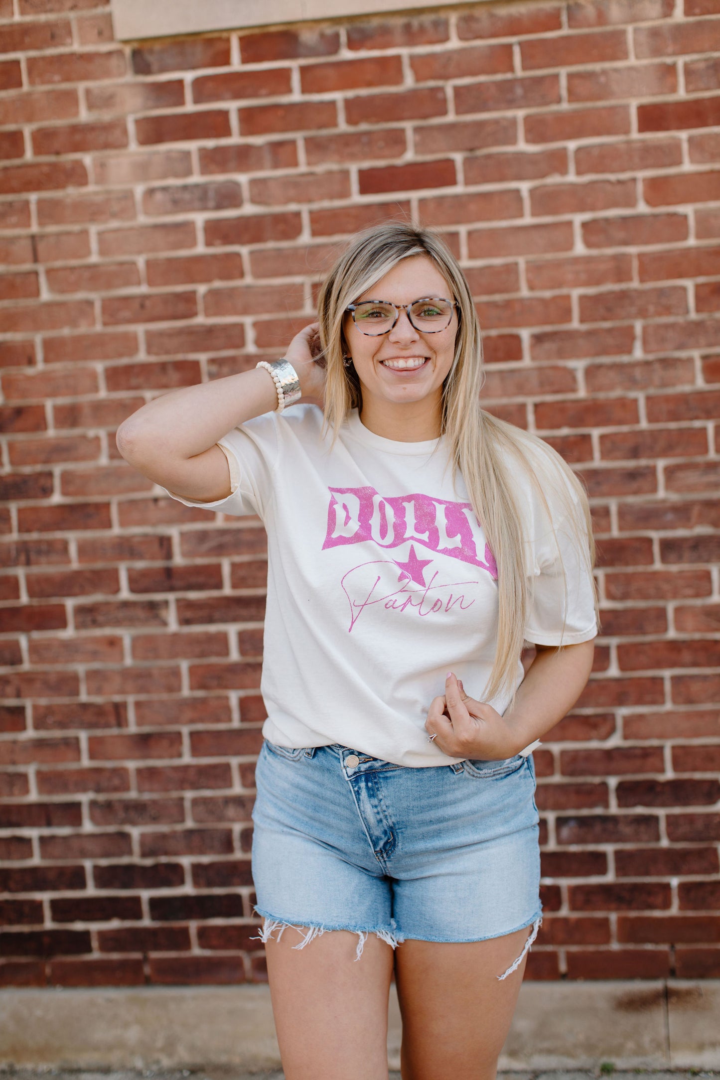 Dolly Tee