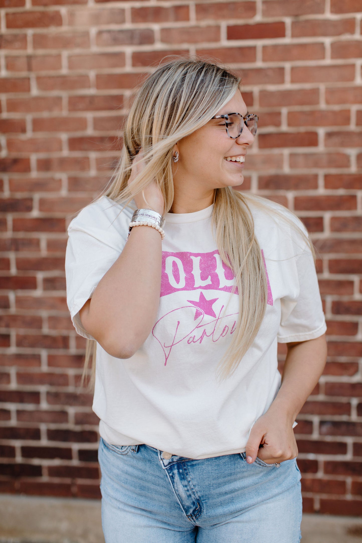 Dolly Tee