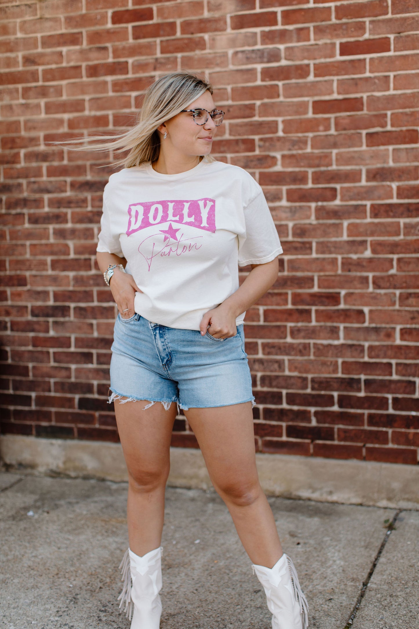 Dolly Tee